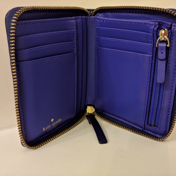 Wallet - Picture 4 of 4